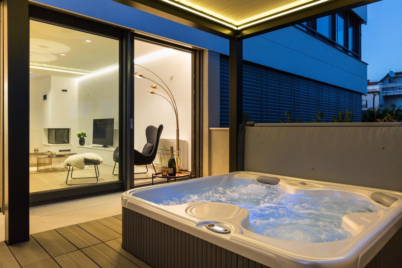 Shell Luxury Residences With Pool And Whirlpool Zadar Eksteriør billede