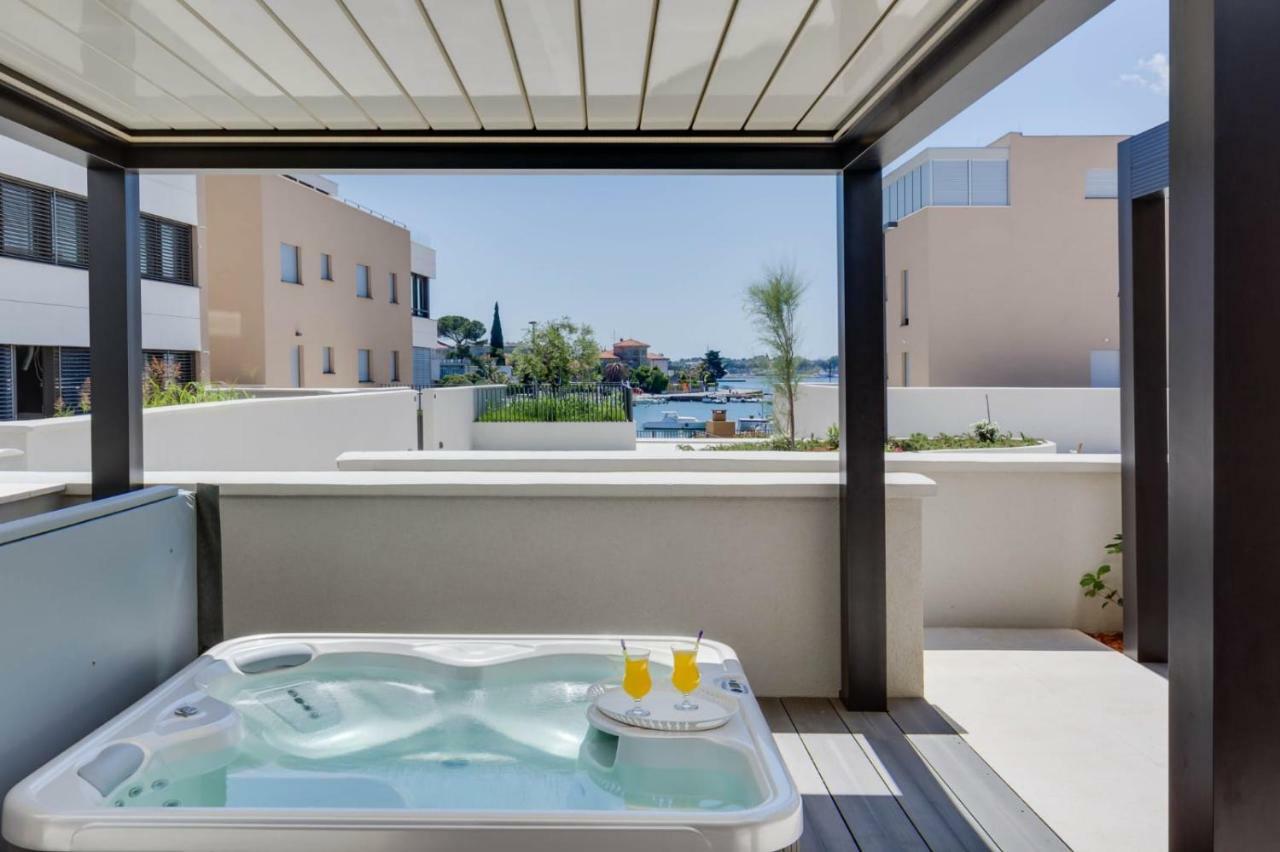 Shell Luxury Residences With Pool And Whirlpool Zadar Eksteriør billede